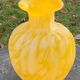 Vase en verre de clichy jaune et blanc, vintage