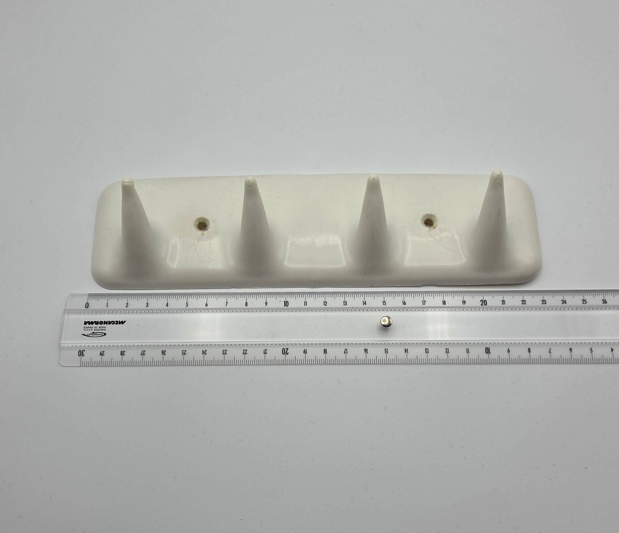 Coat rack / vintage hook with 4 prongs — decore (made in france, 1970s)
