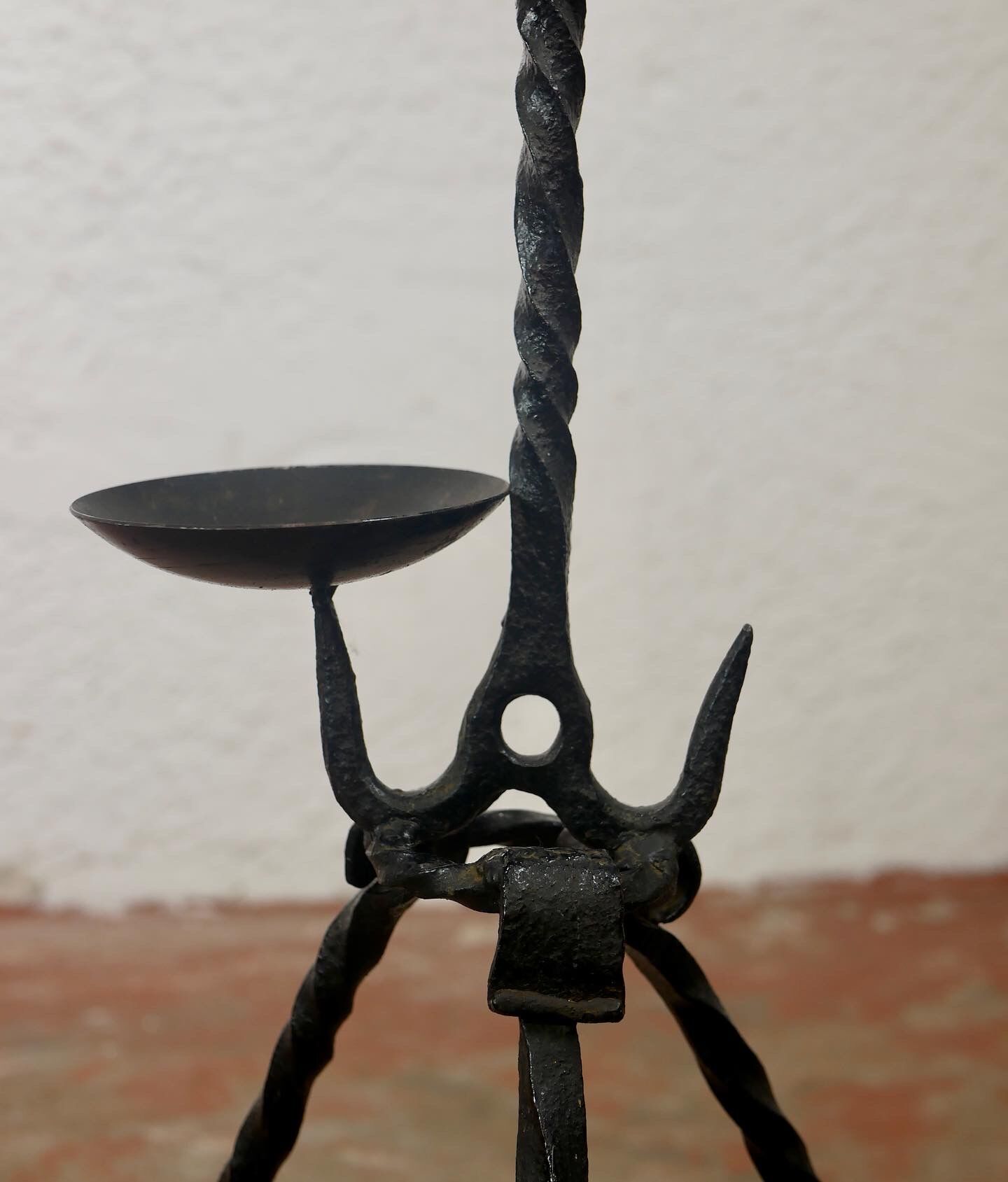 Brutalist wrought iron floor lamp