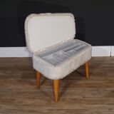 Stool rug vintage 1970