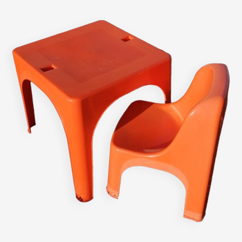 Children's orange table and chair set Progarden Italy