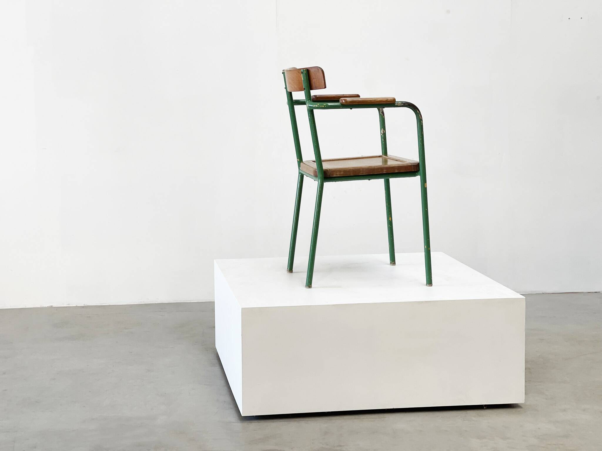 Fauteuil français des années 1950