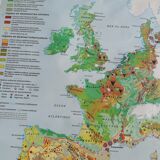 Old big map Hatier: The European community. 154 x 115 cm.