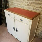 Old buffet two-door white mado