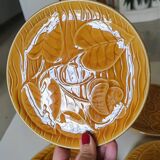 7 Sarreguemines water lily plates