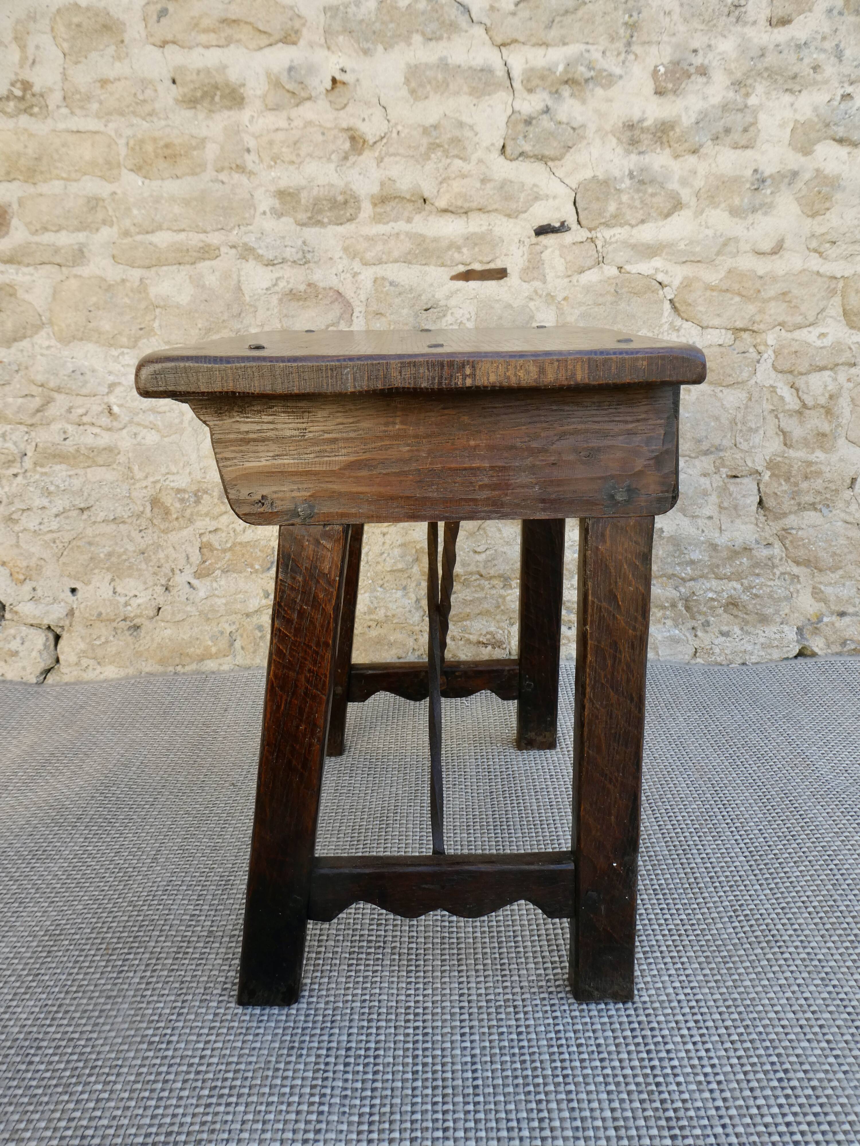 Night table, solid wood bedside, seventeenth century