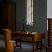 Scandinavian extendable table for writing or dining with a drawer, early 20th century.