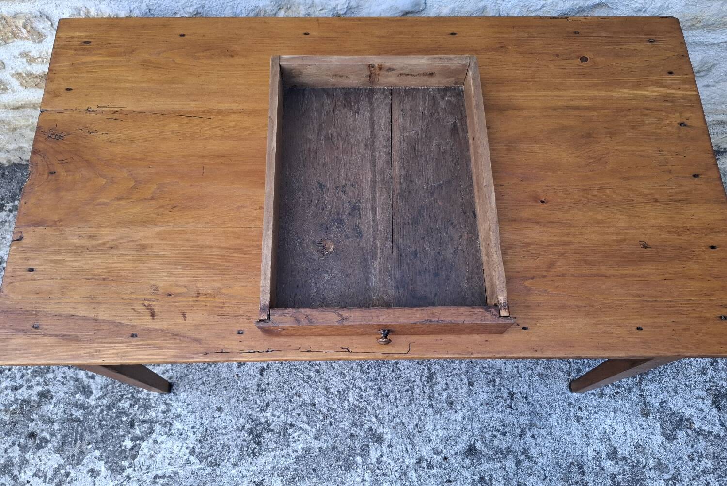 Table en chêne et sapin