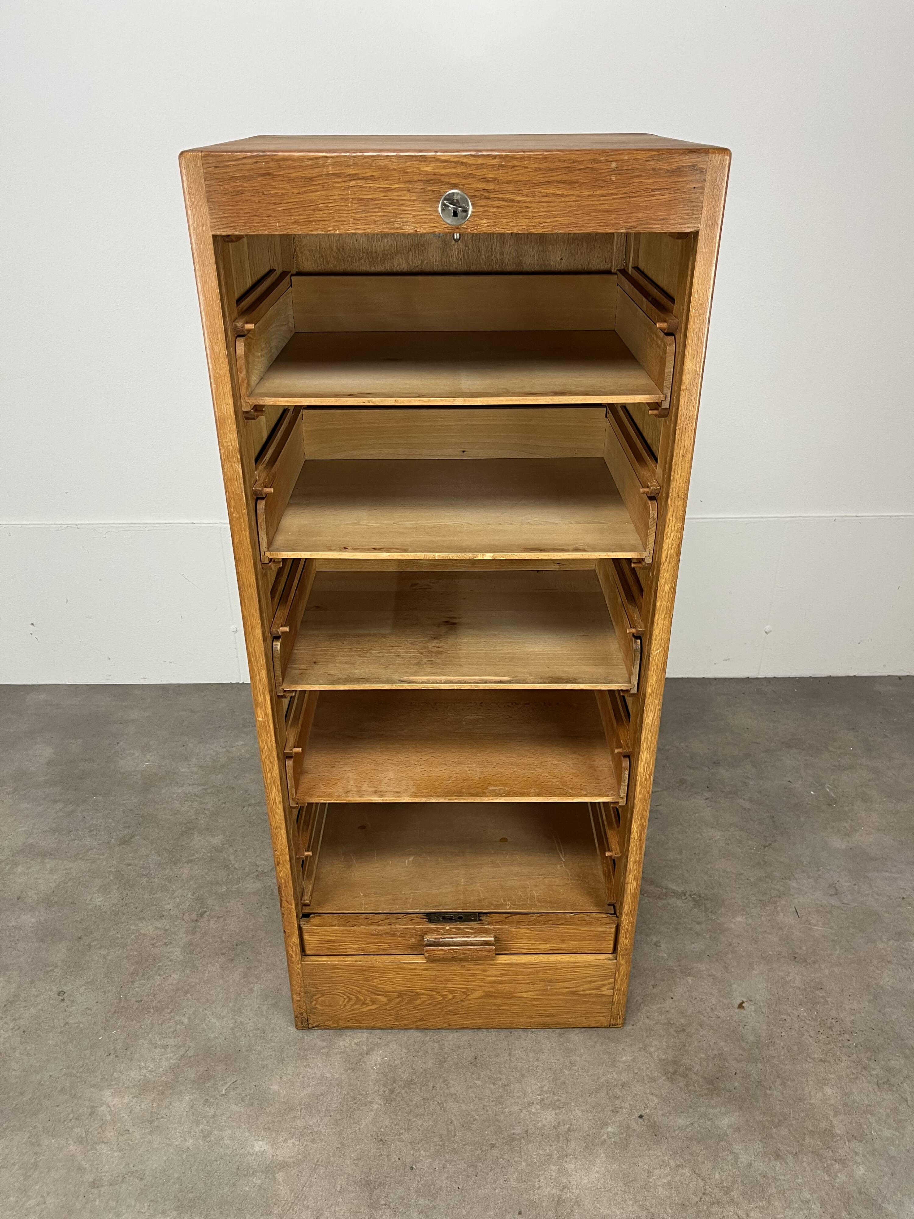 Filing cabinet with curtain, by trade