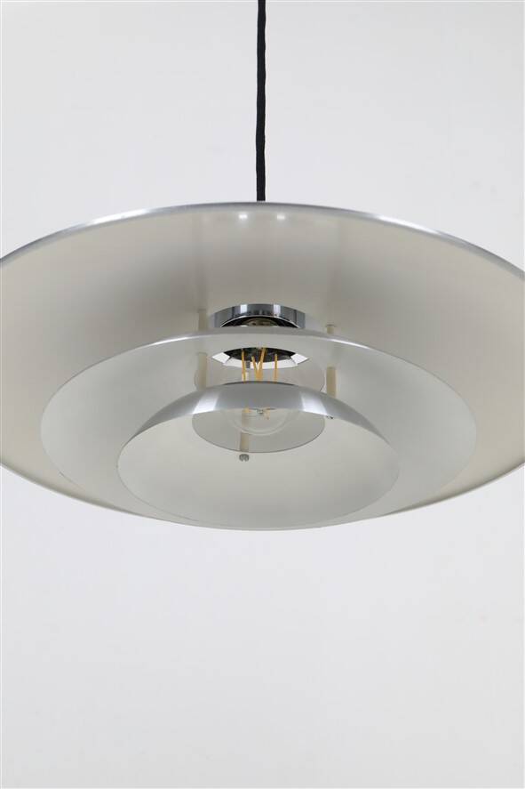Set of 2 Belid pendant lamps / Danish modern design / aluminium / 1980s / Primus