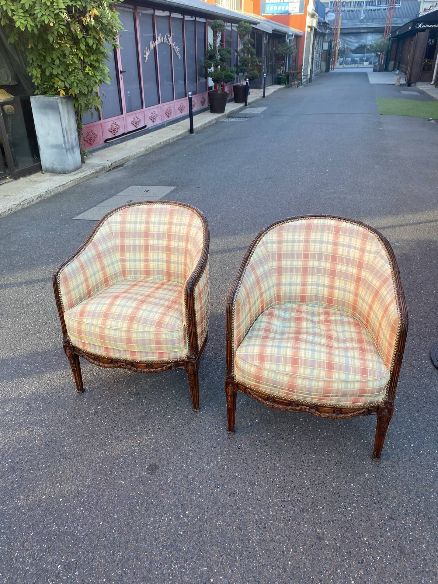 Pairs of armchairs