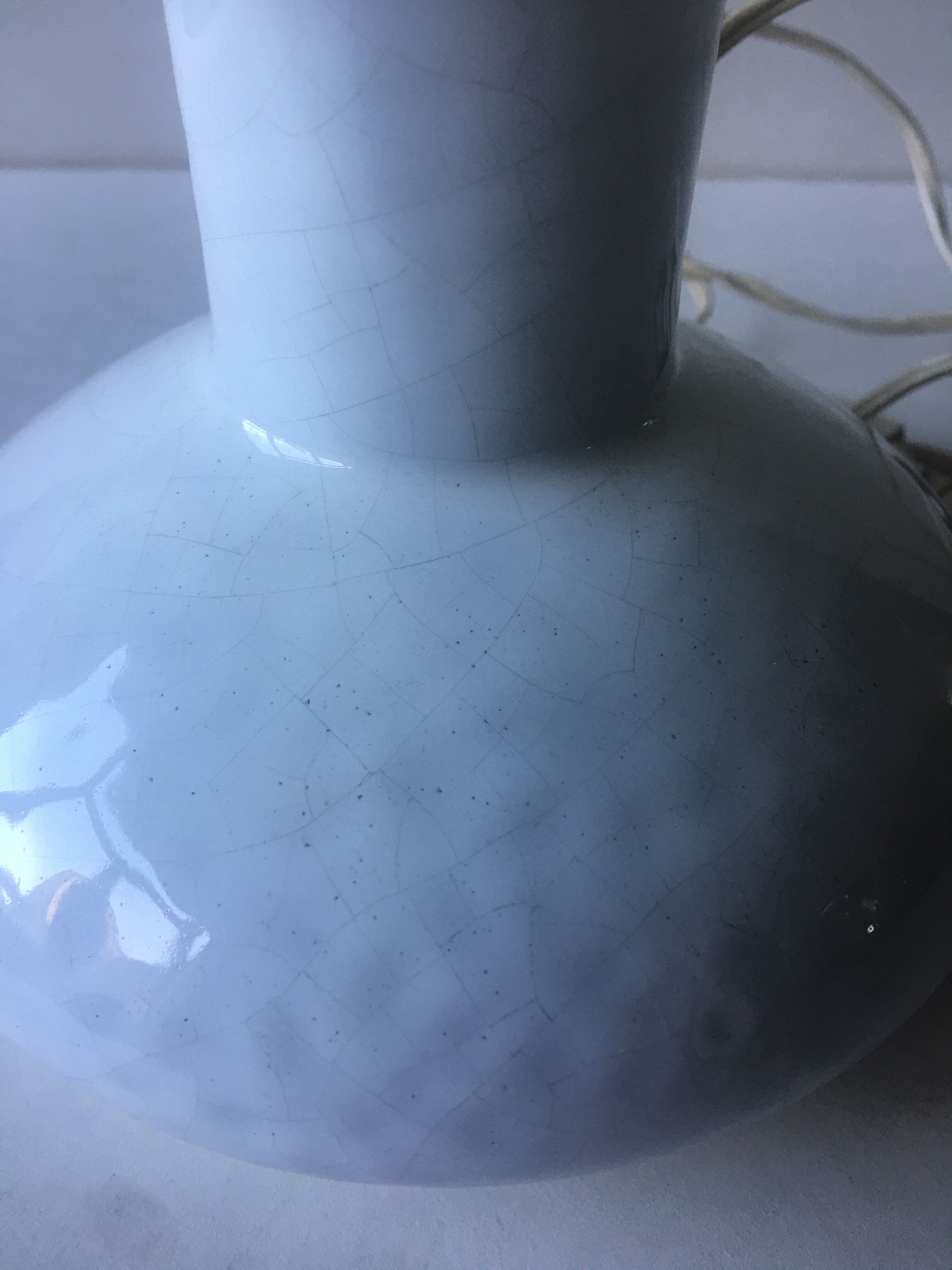 Vintage cracked ceramic lamp