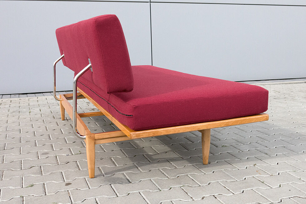 Daybed conçu par Eugen Schmidt pour Es Soloform