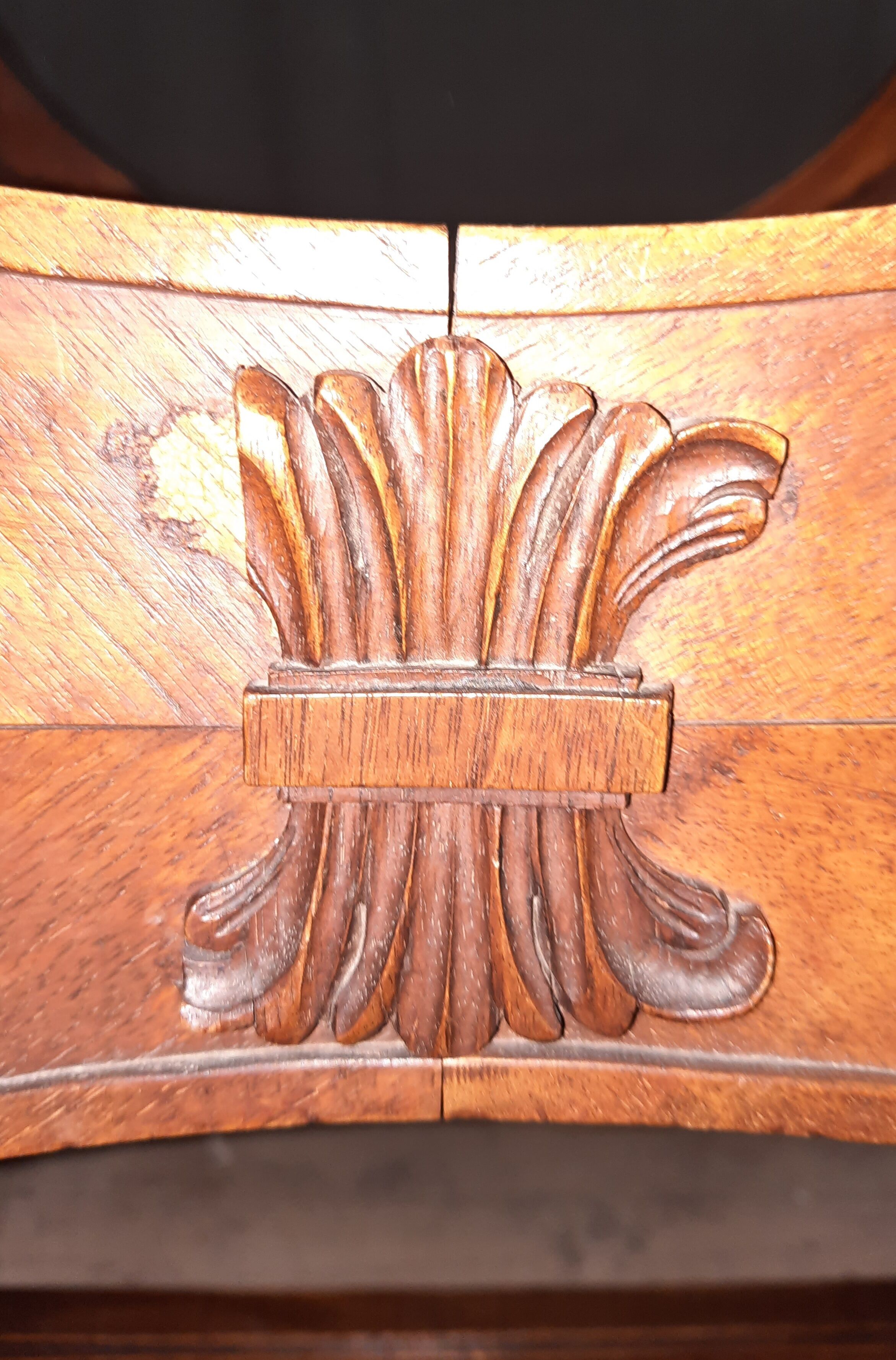 Faiteuil "Dagobert" in walnut