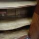 Armoire marquetée en bois de rose