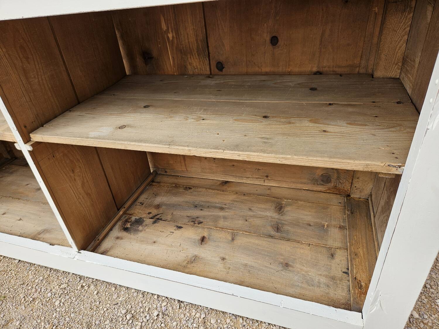 Trade furniture counter