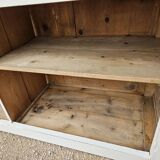 Trade furniture counter