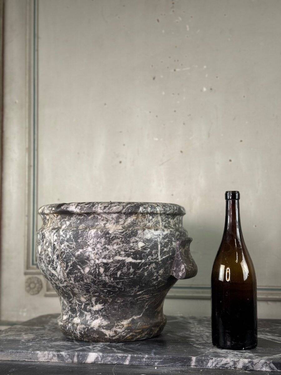 Large grey marble mortar from the Ardennes, 18th century.