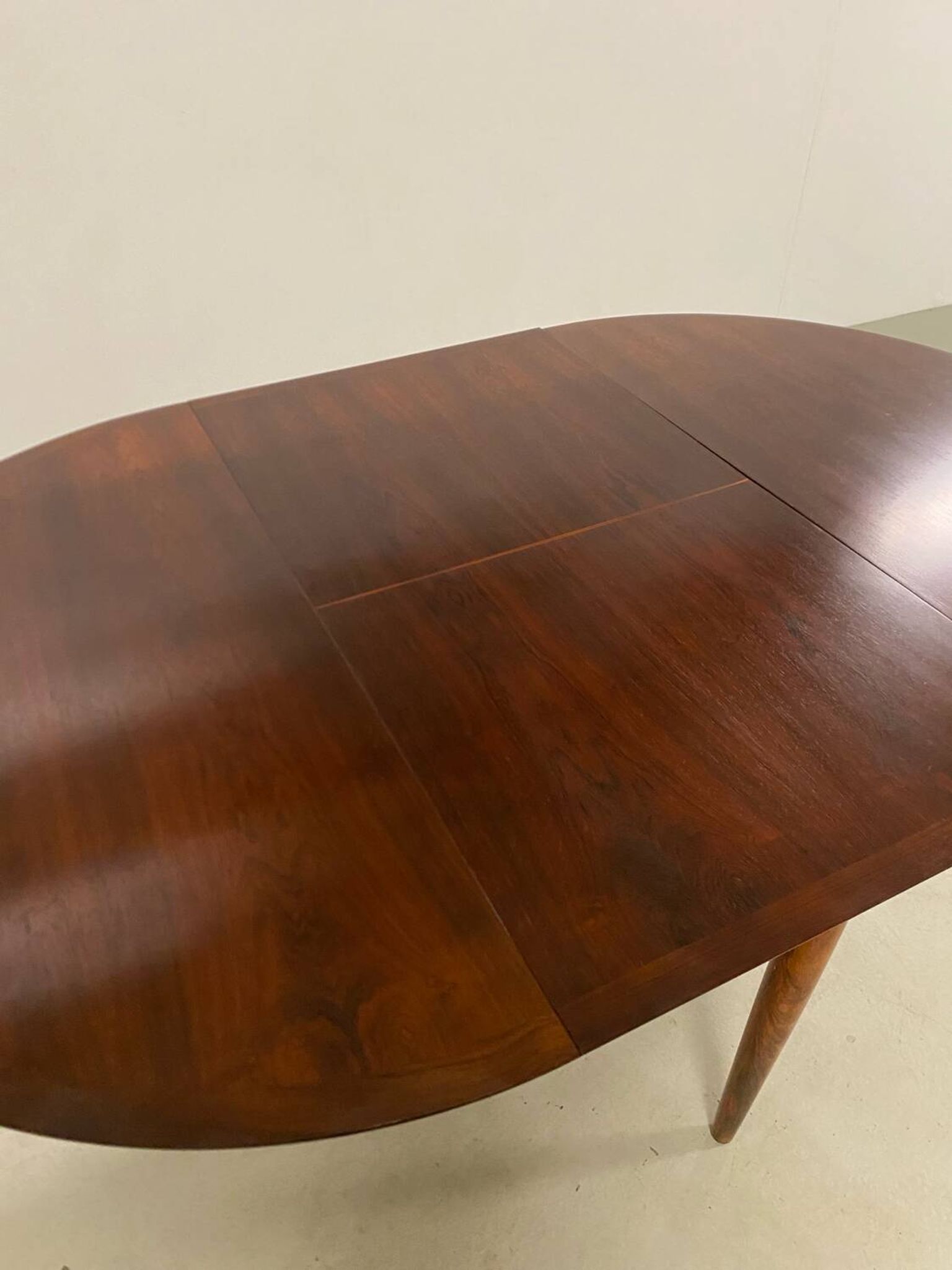 1960s MidCentury Round Extendable Rosewood Dining Table
