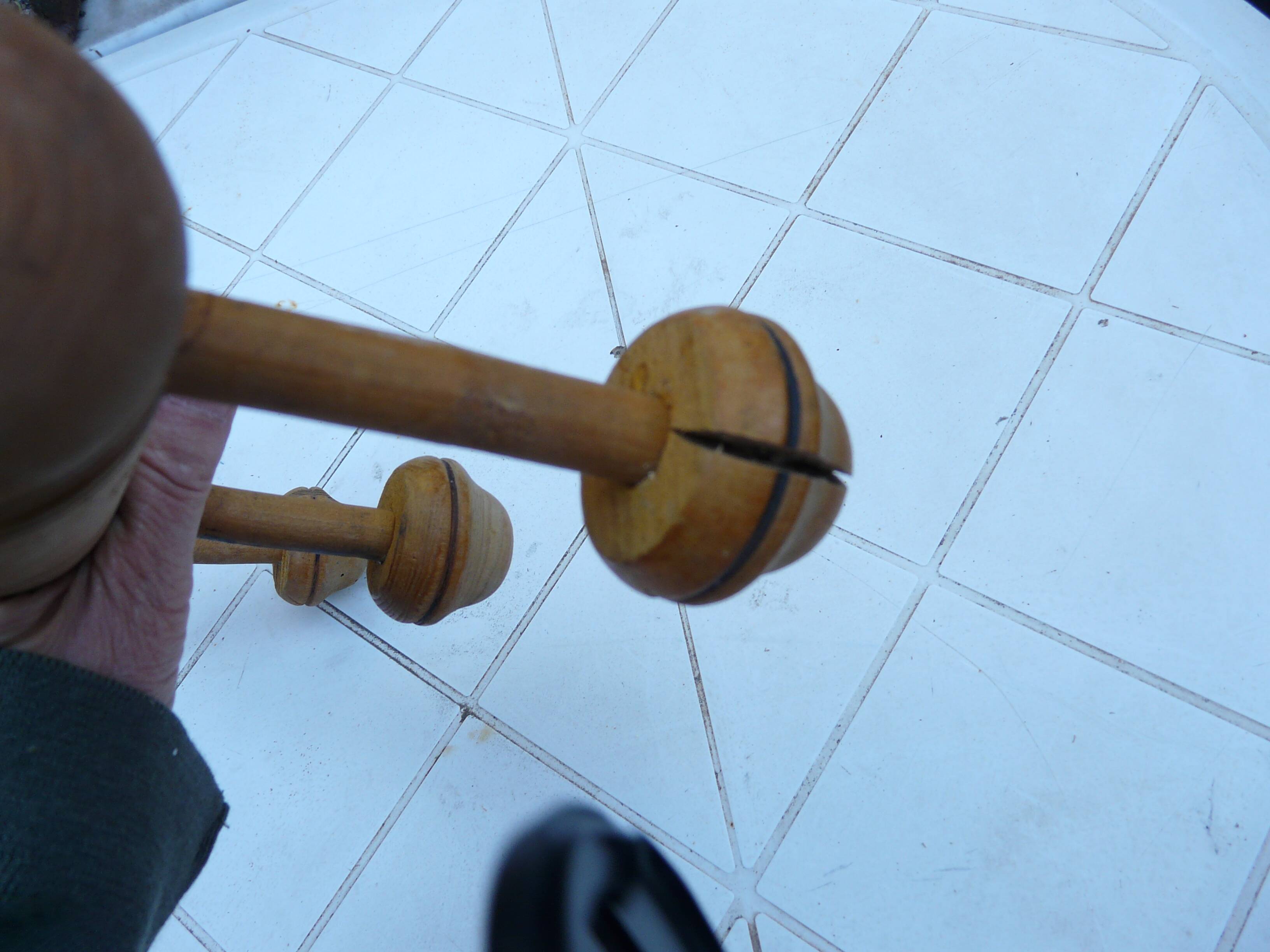 Wooden wall coat rack turned in imitation of bamboo, 3 hooks, 1900s