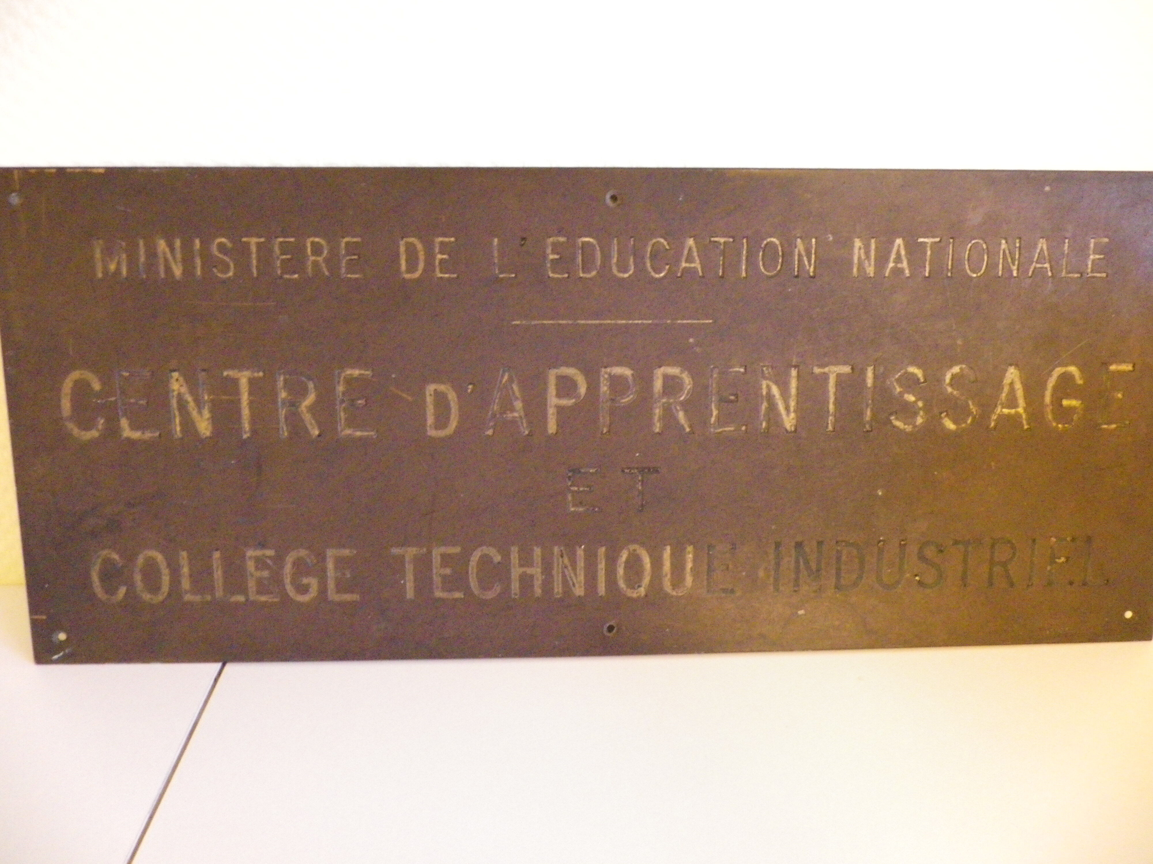 Copper panel of the Ministry of National Education 1950