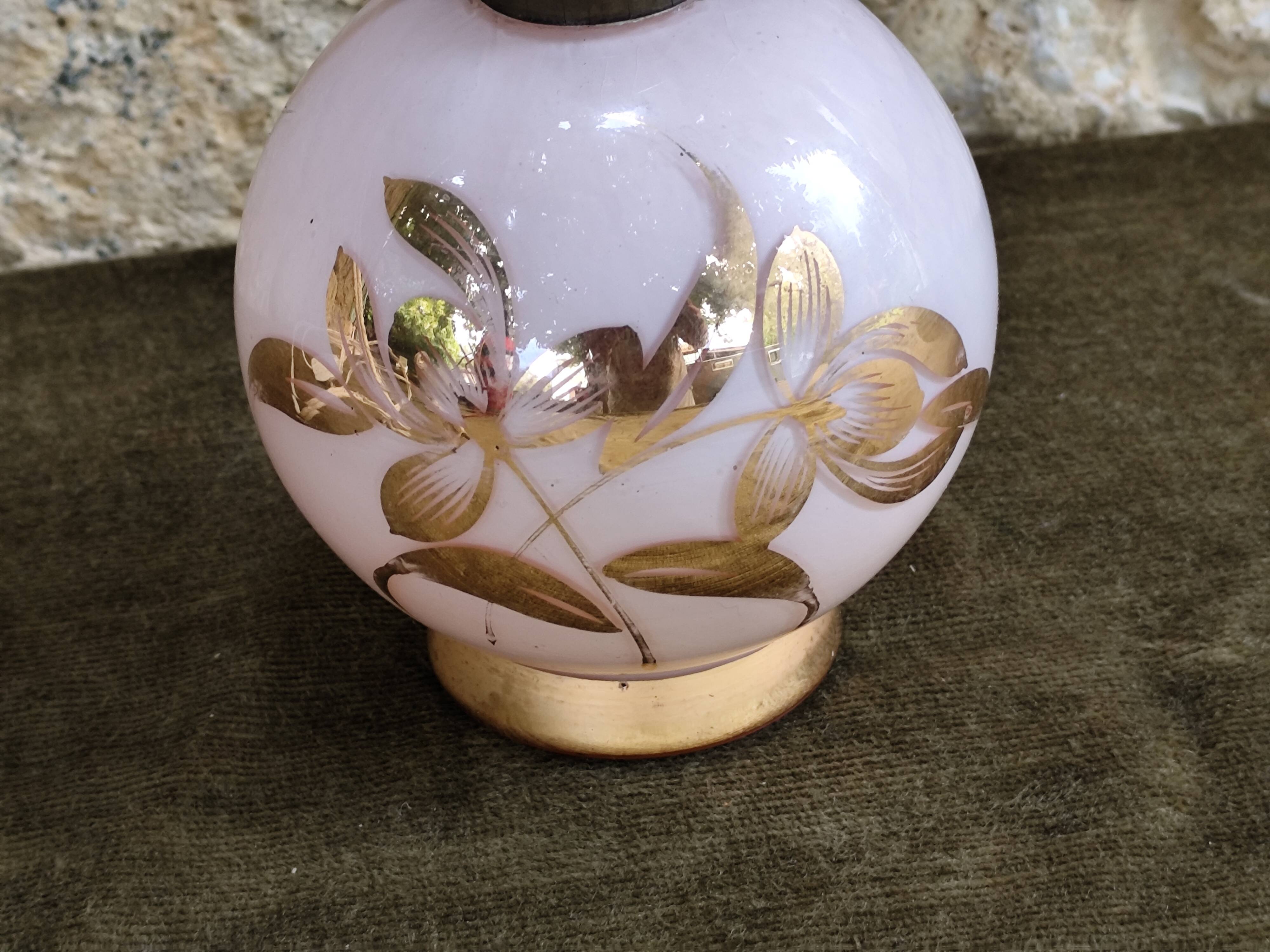 Antique art deco globe lamp base