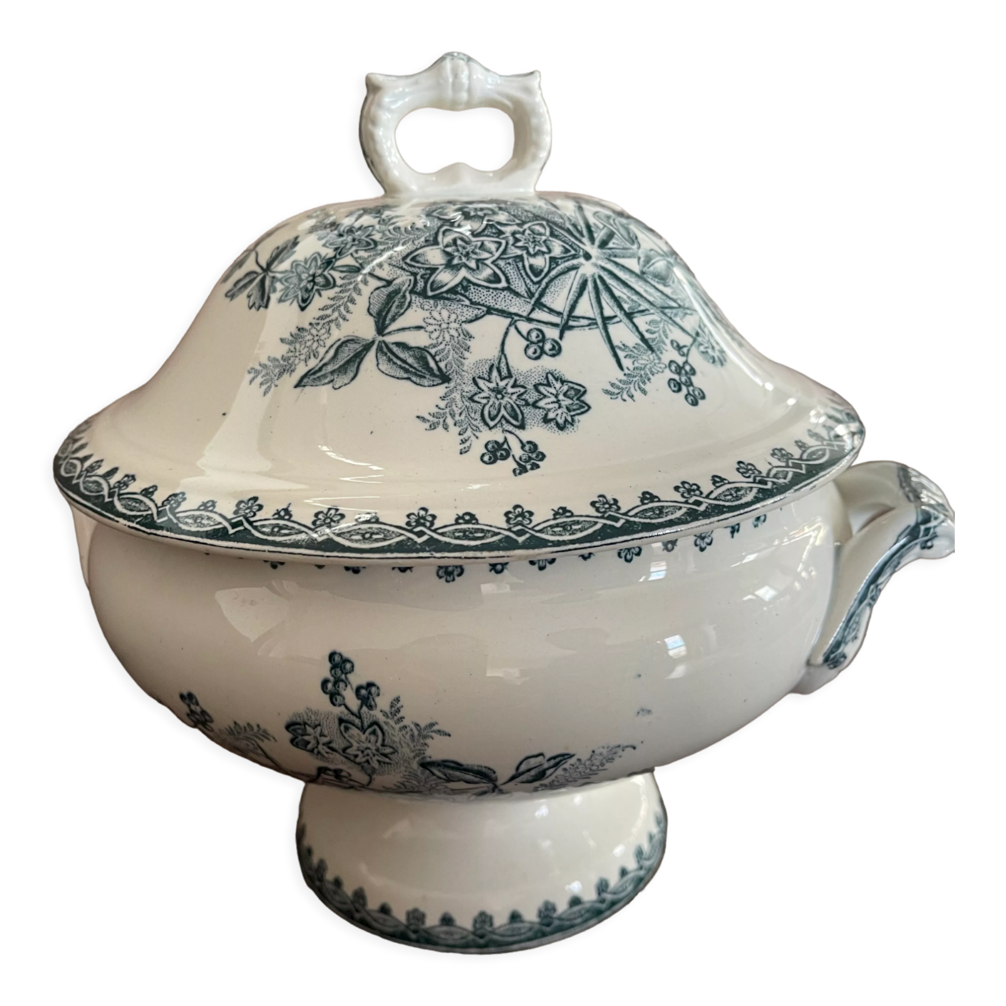Margot iron earth tureen