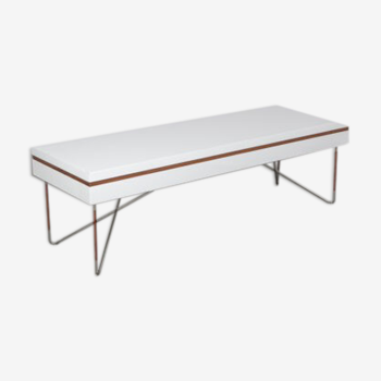 Low white presentation table