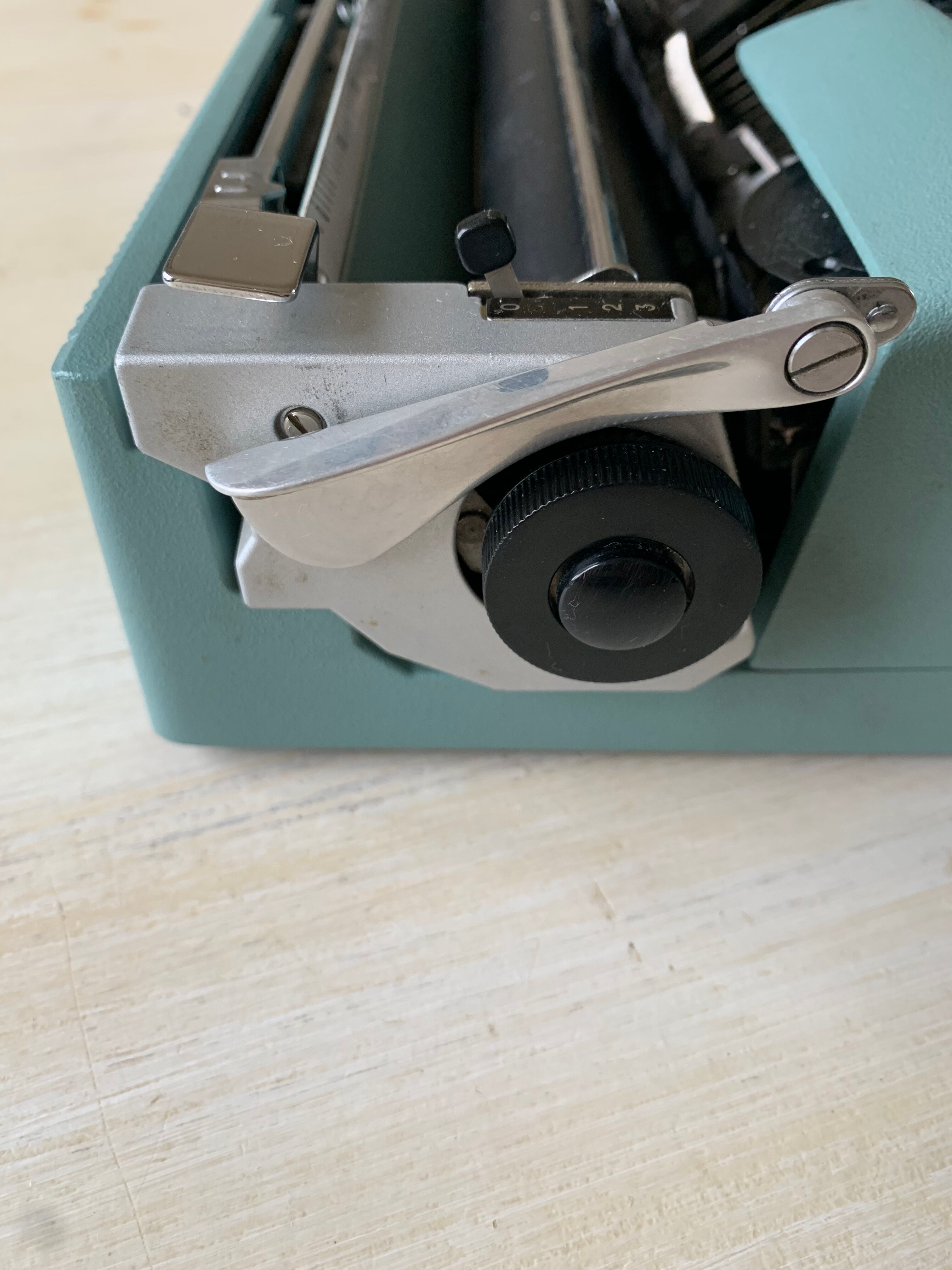 Olivetti Lettera 32 typewriter