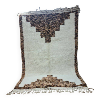 Tapis Beni Mrirt 100% Laine Naturelle – Luxe et Artisanat Berbère