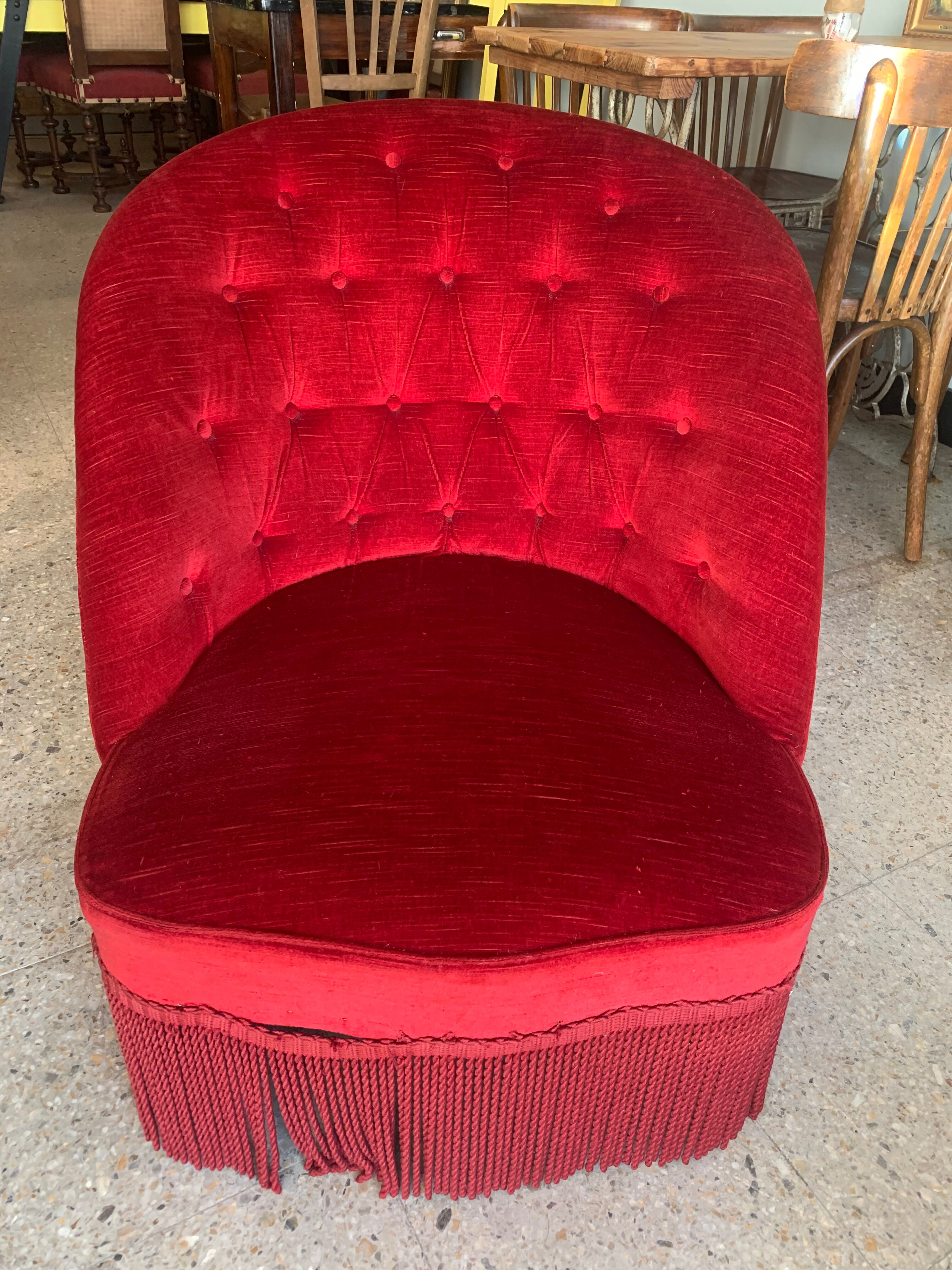 Sofa set and 2 toad armchairs