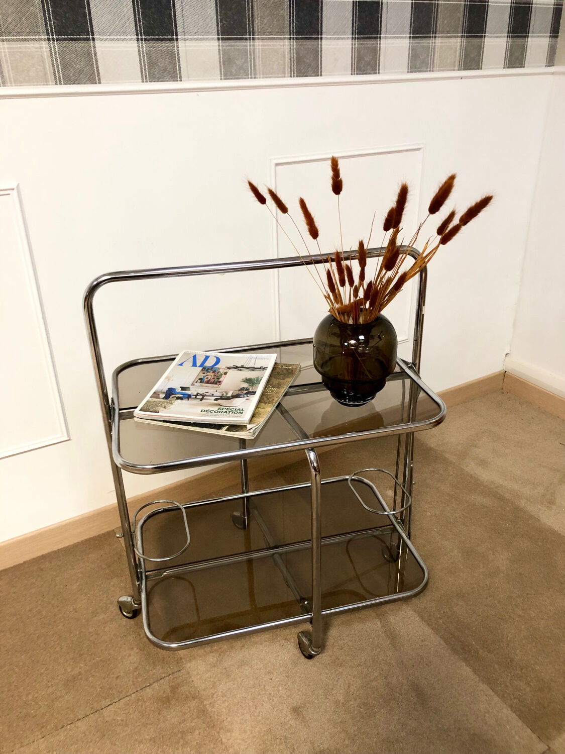 Folding dessert smoked glass