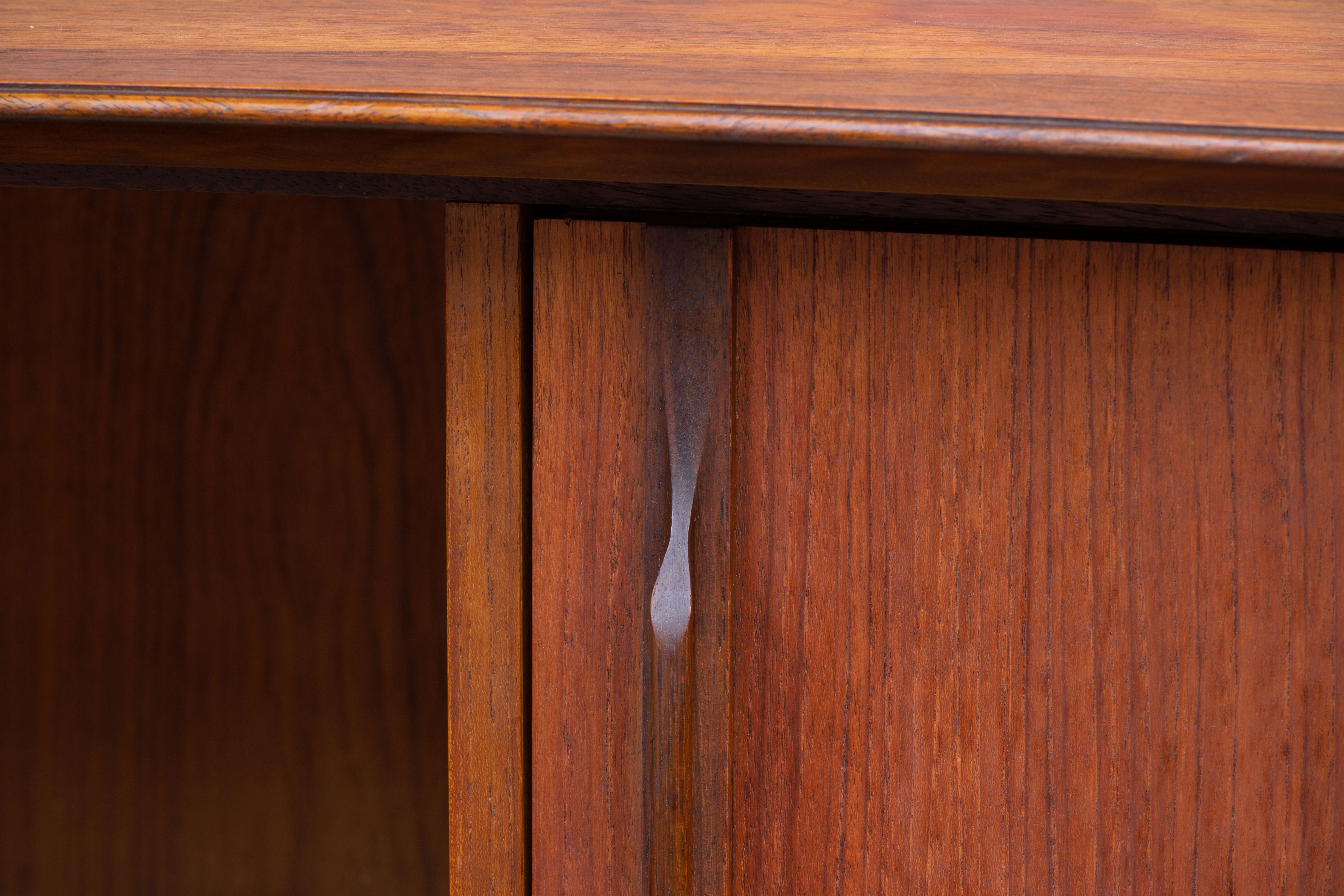 Vintage Scandinavian Enfilade – 260 cm