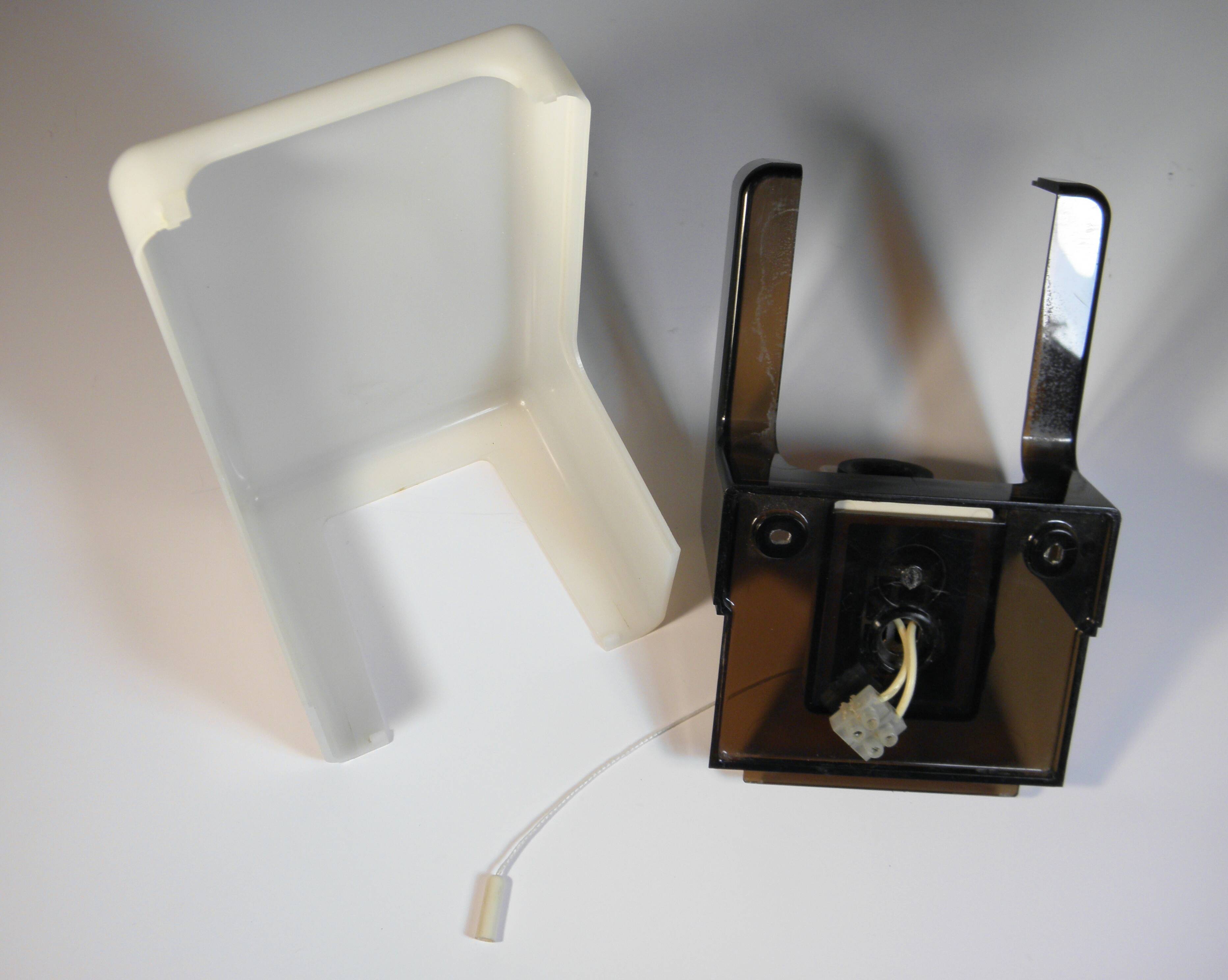 Pair of 1970s design wall lights