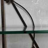 Freestanding shelf