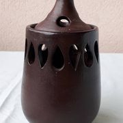 Stoneware tealight holder