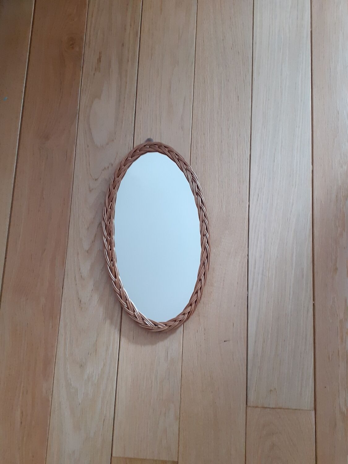 Oval wicker mirror 38 cm