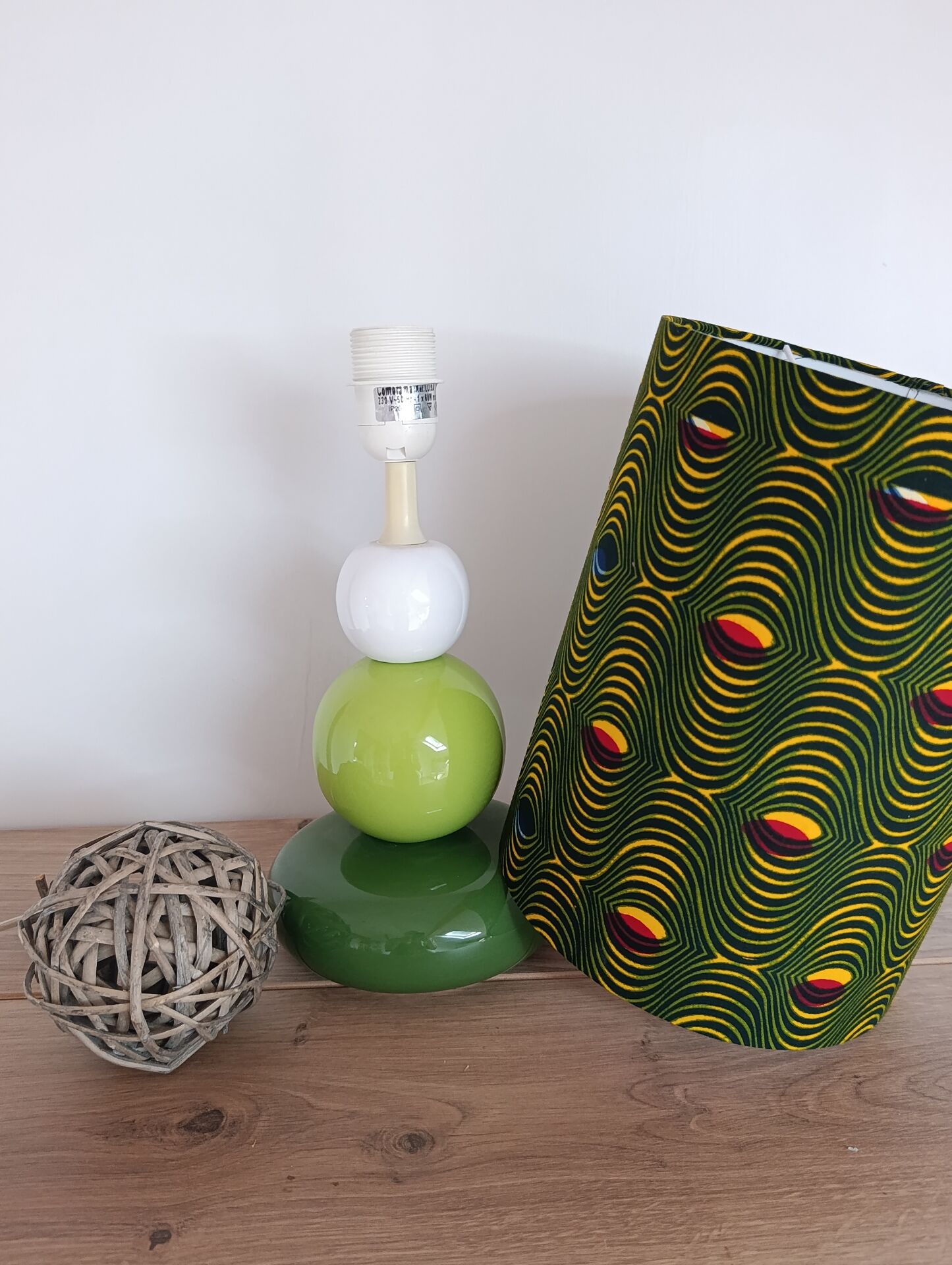 Green totem lamp, vintage afro-pop psychedelic lampshade.