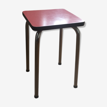 Tabouret formica rouge