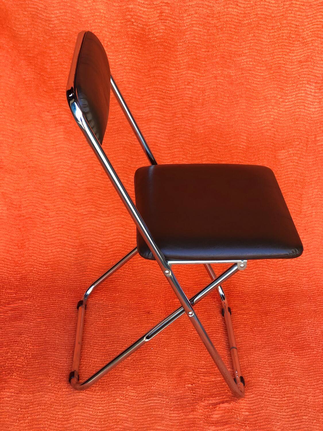 SET OF 2 VINTAGE FOLDING CHAIRS 1970 SKAI BROWN