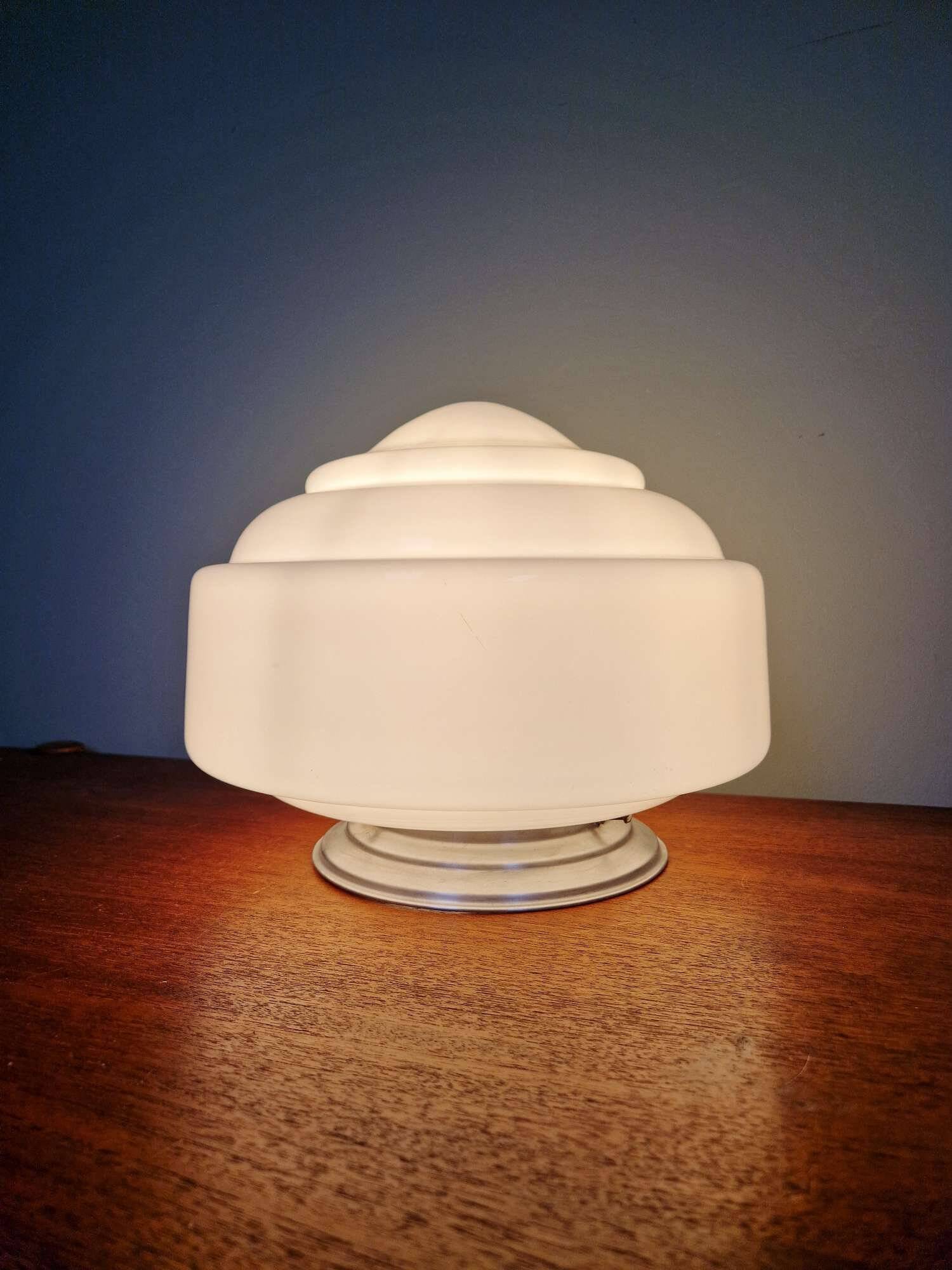 Plafonnier Art Déco en opaline blanche, années 1920-30