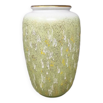 vase original des années 1970 par Christiane Reuter. Fabriqué en Allemagne