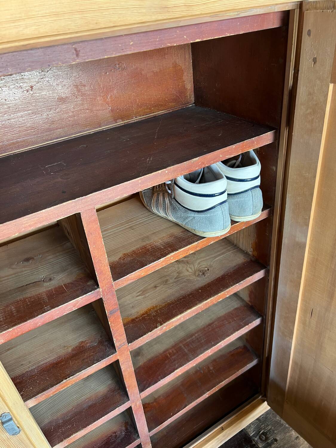 Raw wood craft furniture