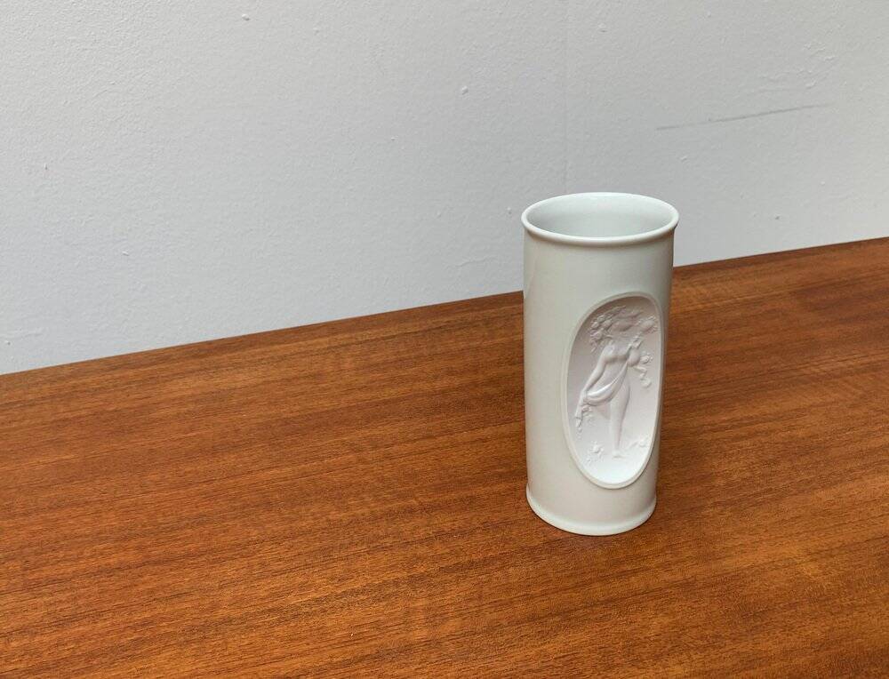 White porcelain vase from mid-century by Bjørn Wiinblad for Rosenthal.