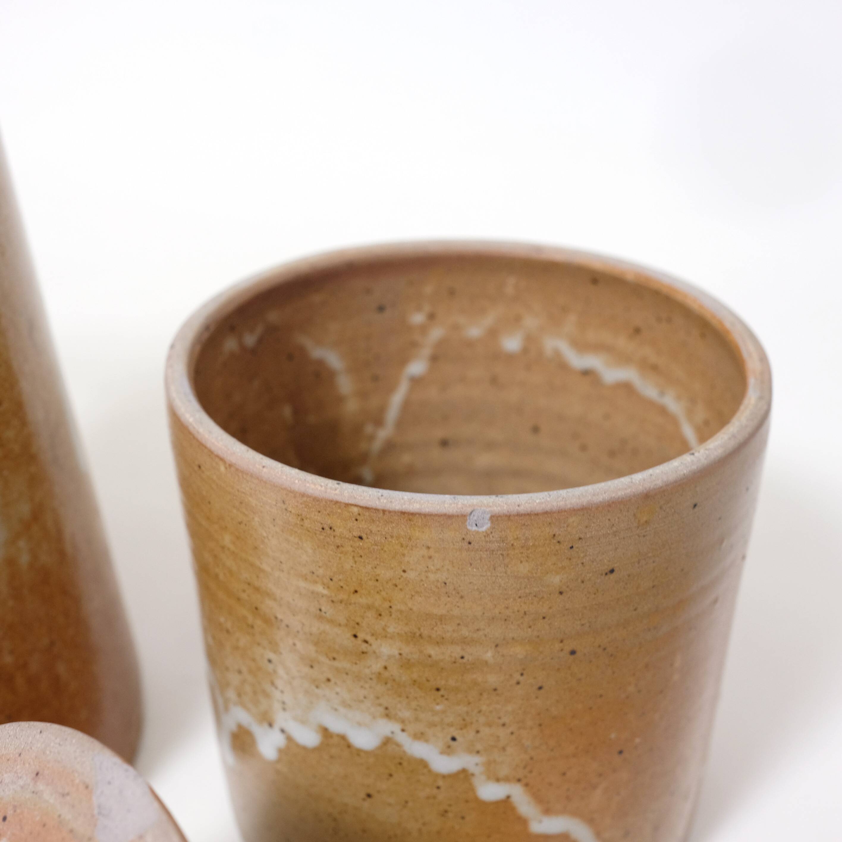 Ceramic pitcher and pot, French work from the 70s.