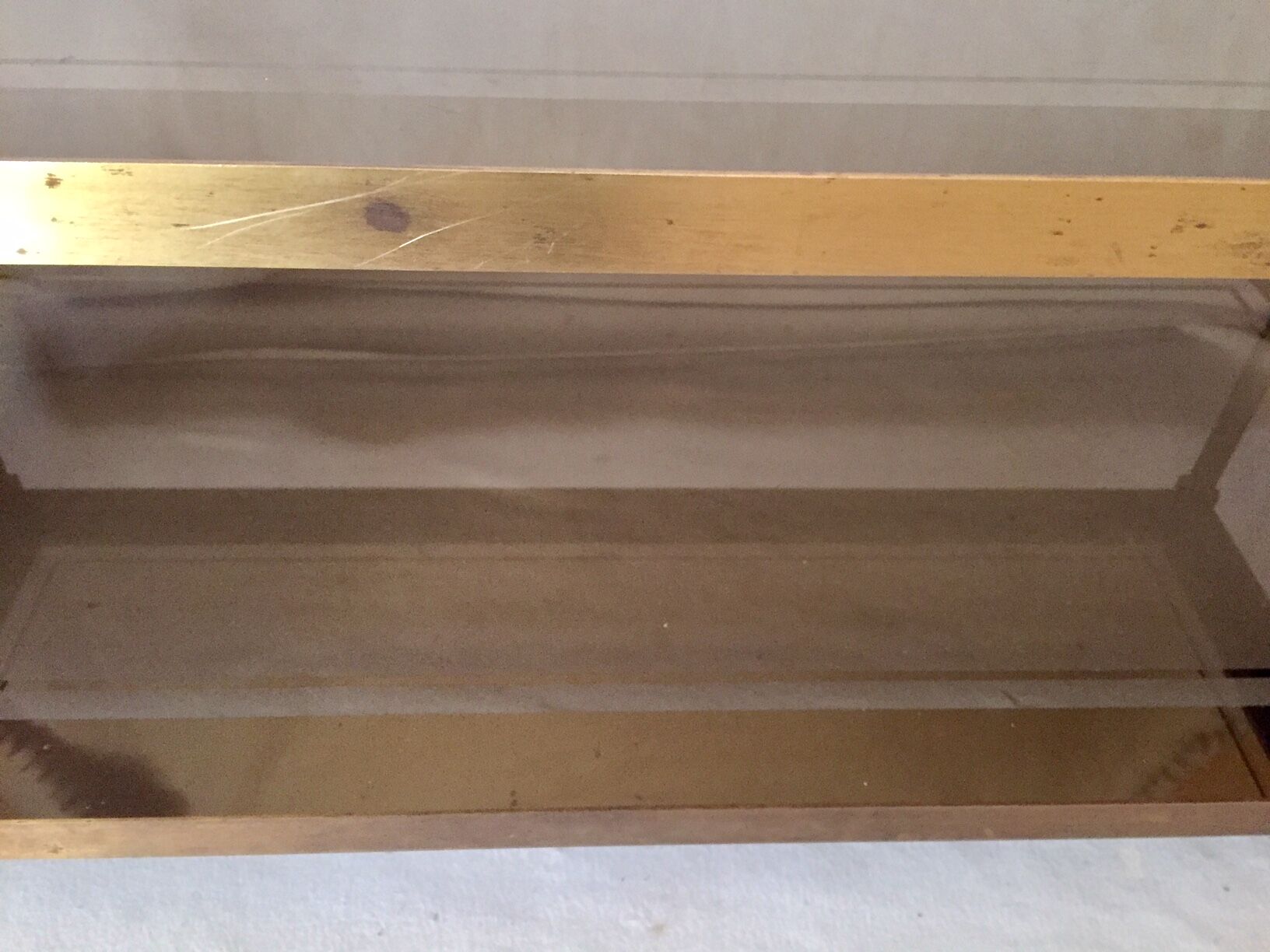 Table low 2 Golden floors and sunglasses with gold mirror effect