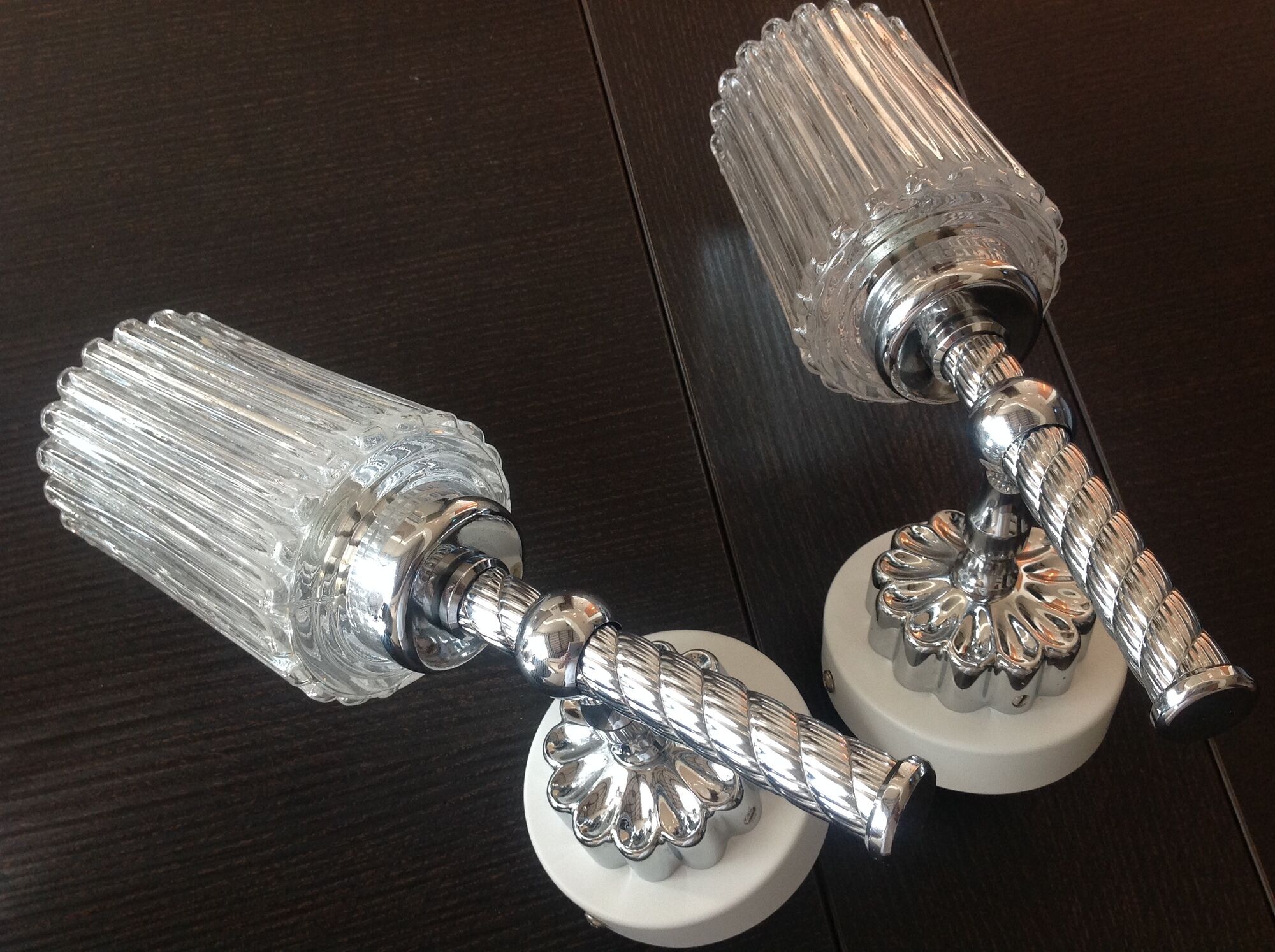 Pair of torch  in glass and chrome metal / vintage 70s wall light