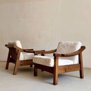 Brutalist Biosca armchairs in stained pine wood, Spain 1960