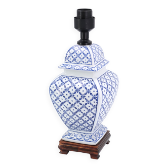 Lampe blanche et bleu en porcelaine