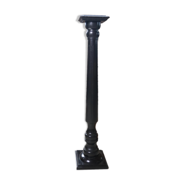 Ebony column with fluted shaft – classical pedestal, 19th c.